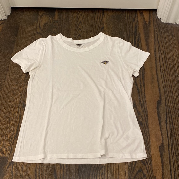 Aritzia Sunday Best T-shirt - Picture 2 of 4